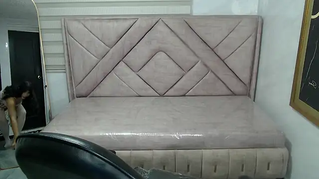 Afrodita Wild v online show from 03-25-26, 01:28