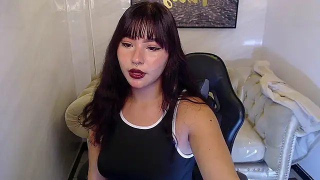 Afrodita Wild v online show from 03-28-26, 01:11