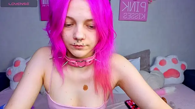 KittieHeart online show from 04-11-26, 01:10