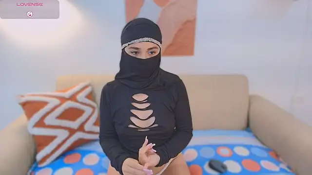 Lailaa lush online show from 11-26-25, 07:20