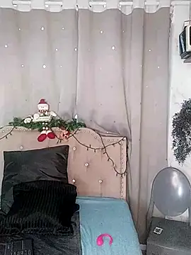 Snapshot of eva_delight_ chatting on 11-24-25, 11:10 eva delight online show from 11-24-25, 11:10