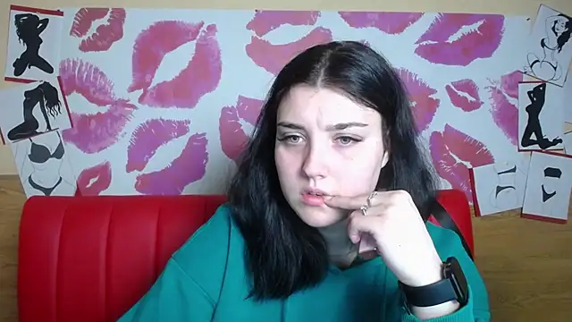 ScarletCargo online show from 12-15-25, 06:06