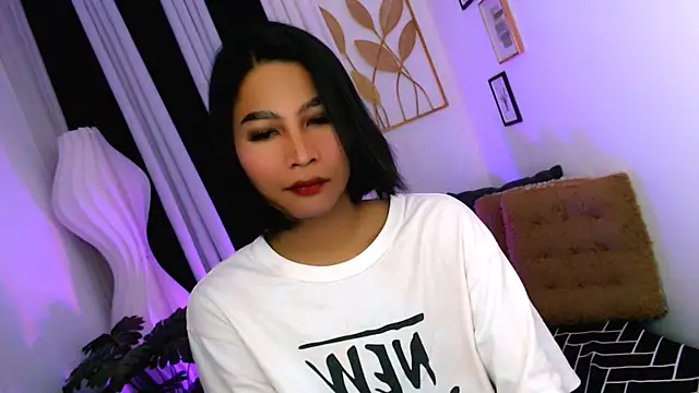 YourPrettyBella TS online show from 05-22-26, 10:43
