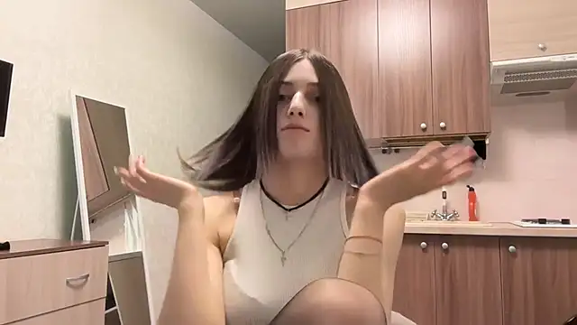 AidaGloshen online show from 11-04-25, 07:18