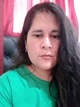 Clara Arg online show from 11-16-25, 05:51