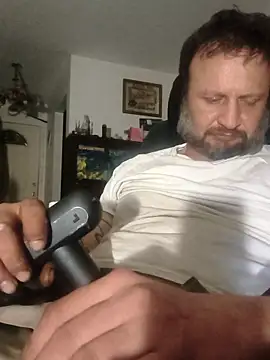 Snapshot of Fuckboyguyman chatting on 05-09-26, 11:37 Fuckboyguyman online show from 05-09-26, 11:37