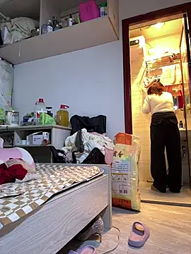 Zuzu-6 online show from 02-17-26, 05:48