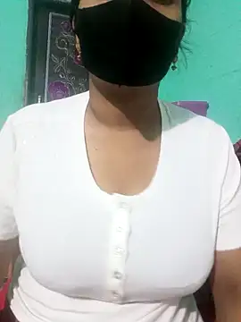 Snapshot of Chadni19 chatting on 11-26-25, 01:56 Chadni19 online show from 11-26-25, 01:56