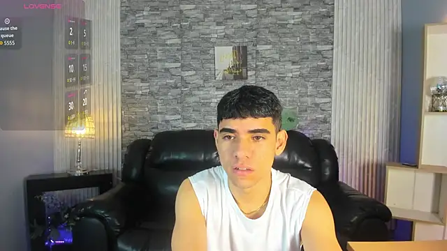 zack joness18 online show from 11-15-25, 03:48