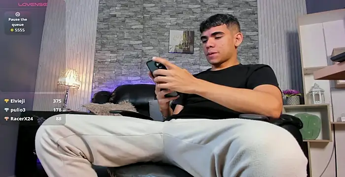 zack joness18 online show from 04-14-26, 04:29