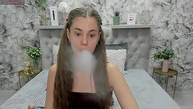 CandysSweet online show from 06-23-26, 01:14