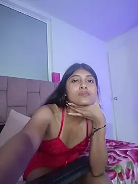 Snapshot of YeseniaRodriguez3 chatting on 05-25-26, 02:17 YeseniaRodriguez3 online show from 05-25-26, 02:17