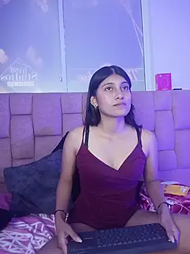 Snapshot of YeseniaRodriguez3 chatting on 05-31-26, 03:19 YeseniaRodriguez3 online show from 05-31-26, 03:19