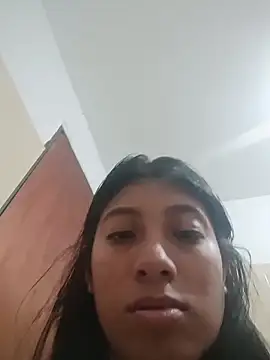 Snapshot of YeseniaRodriguez3 chatting on 06-02-26, 04:20 YeseniaRodriguez3 online show from 06-02-26, 04:20
