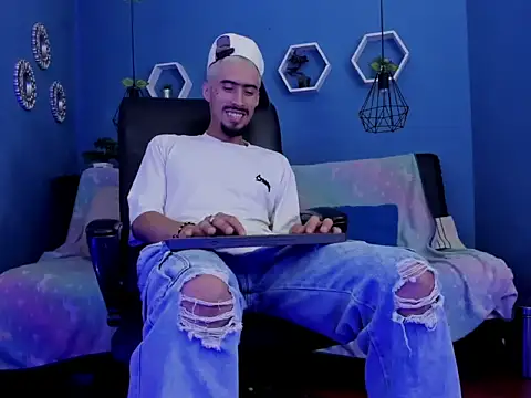 harold 777 online show from 06-19-26, 04:39