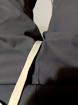 Snapshot of bigblackcock0111 chatting on 04-14-26, 04:18 bigblackcock0111 online show from 04-14-26, 04:18