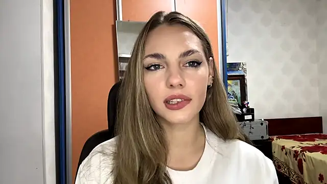 IlanaLafferty online show from 11-15-25, 07:43