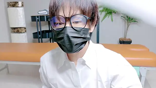 osu-nari kun online show from 11-19-25, 02:39