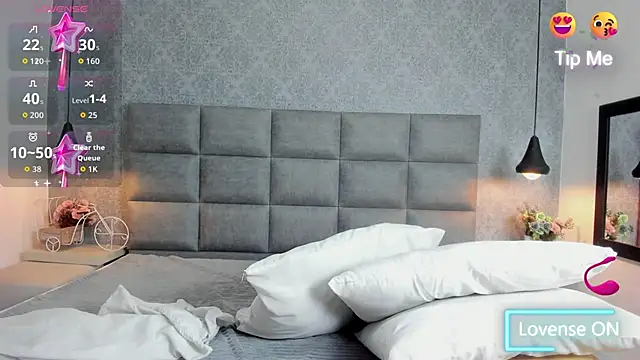 Luna Bella3 online show from 12-14-25, 09:58