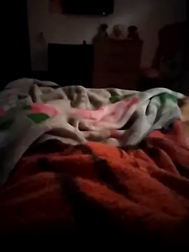 Snapshot of Jervaz chatting on 10-31-25, 05:58 Jervaz online show from 10-31-25, 05:58