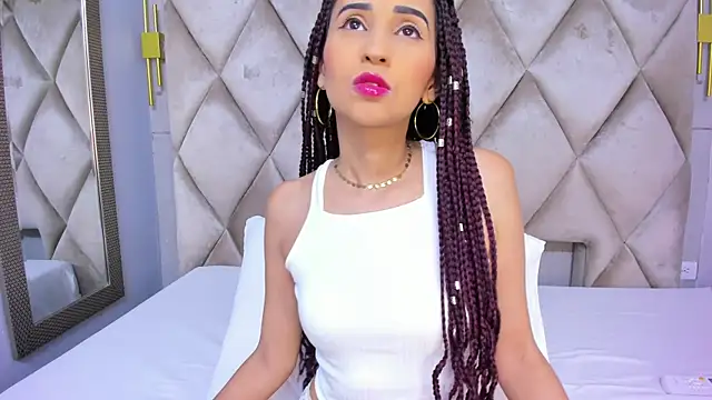 violett rabbit  online show from 04-16-26, 08:20