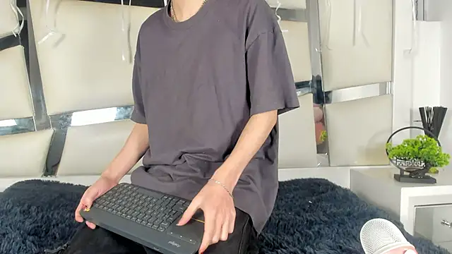 Genesis ask online show from 11-17-25, 03:34