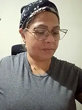 Angie milf50 online show from 04-11-26, 06:40