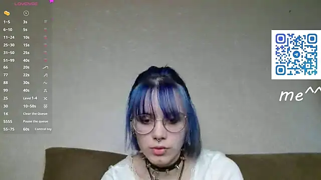 KellePourier online show from 04-10-26, 06:29