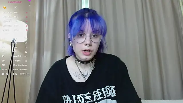 KellePourier online show from 04-17-26, 06:05