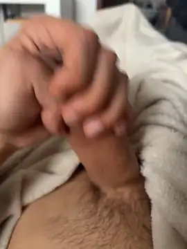 ariesss  online show from 02-14-26, 12:57