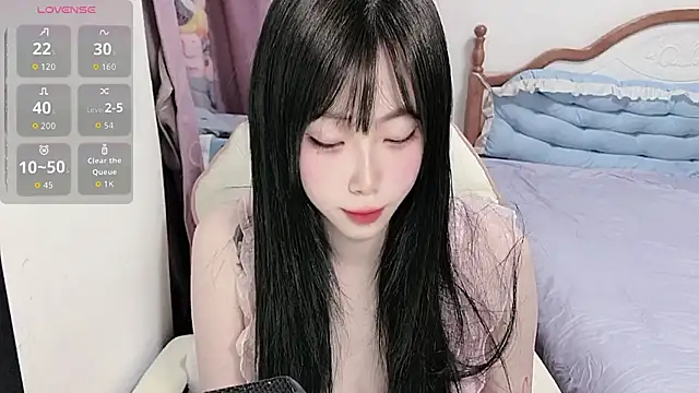 Vivian-88 online show from 05-04-26, 03:35