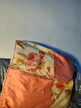 Hot-Rubyy online show from 12-21-25, 07:48