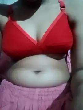 Hotqueen 103 online show from 11-10-25, 02:38