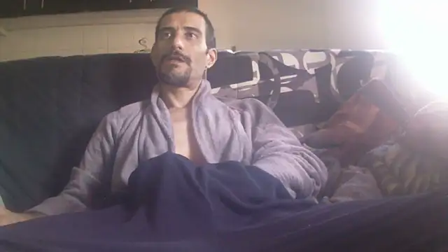 Snapshot of Ash59055 chatting on 05-11-26, 06:19 Ash59055 online show from 05-11-26, 06:19