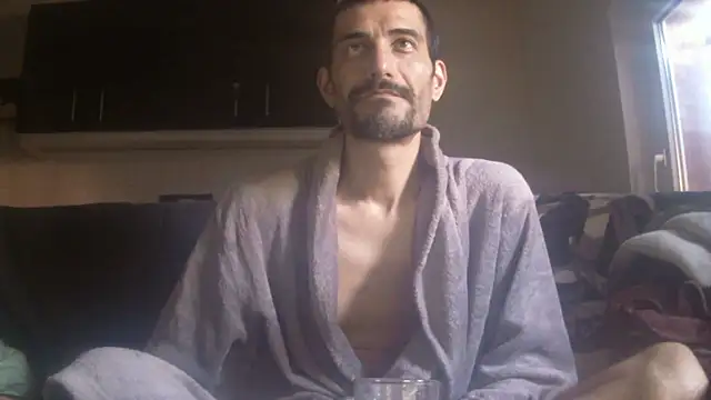 Snapshot of Ash59055 chatting on 05-17-26, 05:27 Ash59055 online show from 05-17-26, 05:27