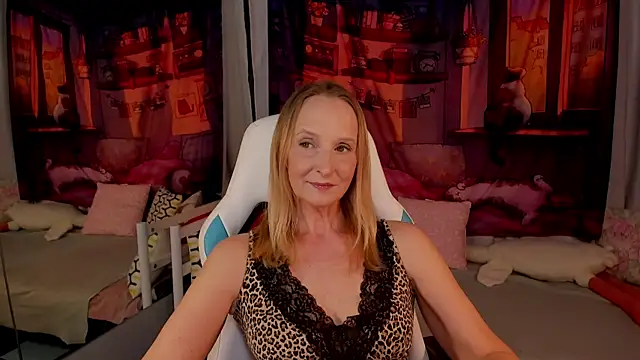 ScarlettPalmer online show from 05-13-26, 10:56