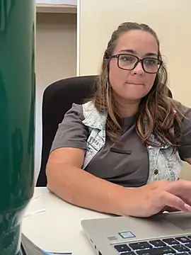 lilMissMarli online show from 02-10-26, 08:29