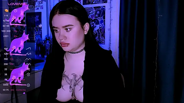 Snapshot of Meow_Marie chatting on 04-09-26, 10:59 Meow Marie online show from 04-09-26, 10:59