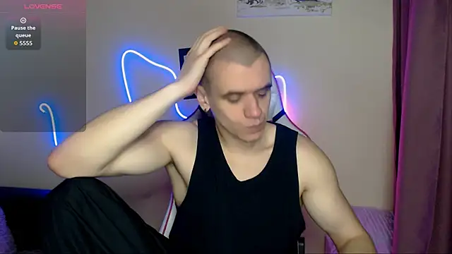 Snapshot of TeaseMeJay71 chatting on 10-28-25, 09:46 TeaseMeJay71 online show from 10-28-25, 09:46