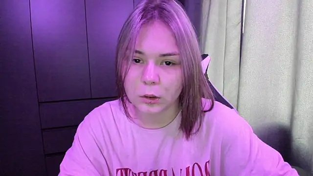 sophia lix online show from 12-03-25, 08:00