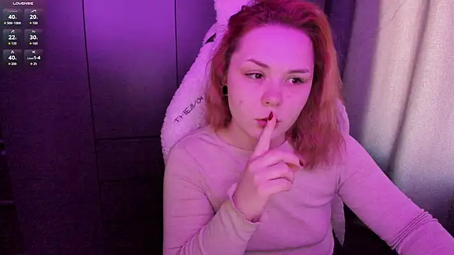 Snapshot of sophia_lix chatting on 06-04-26, 10:10 sophia lix online show from 06-04-26, 10:10