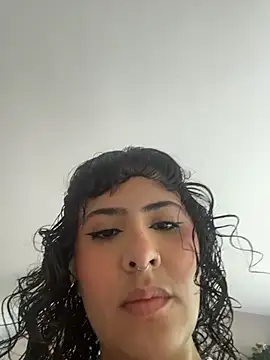 SugarTroubl33 online show from 04-15-26, 02:13