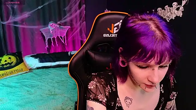 karkadeshk online show from 10-30-25, 10:06