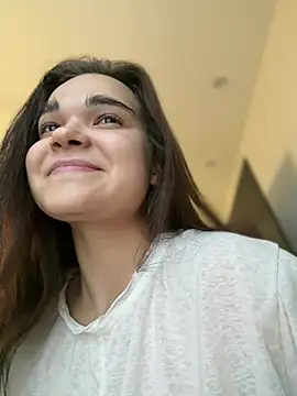 BabyShy- online show from 06-17-26, 10:28