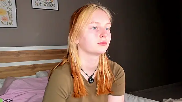 Snapshot of AngelWisee chatting on 07-08-26, 03:11 AngelWisee online show from 07-08-26, 03:11