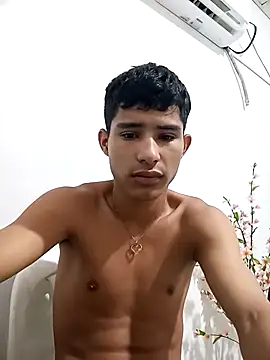 Snapshot of damian_fort1 chatting on 10-29-25, 08:05 damian fort1 online show from 10-29-25, 08:05