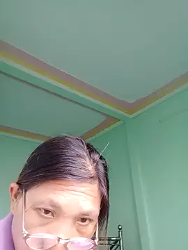 bella-la online show from 11-02-25, 07:33