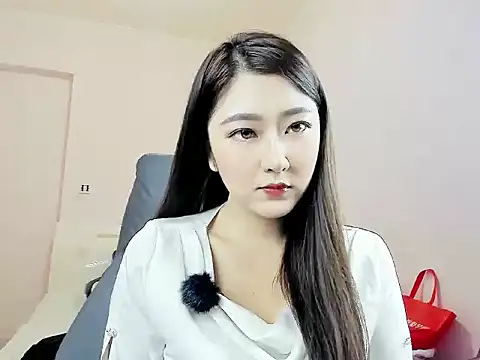 Snapshot of wanre521 chatting on 10-30-25, 12:39 wanre521 online show from 10-30-25, 12:39