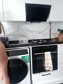 Sweet xxBuse online show from 12-21-25, 10:55