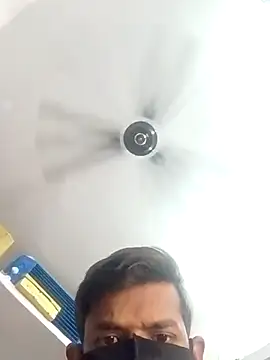 hot couple 000 online show from 03-04-26, 05:19